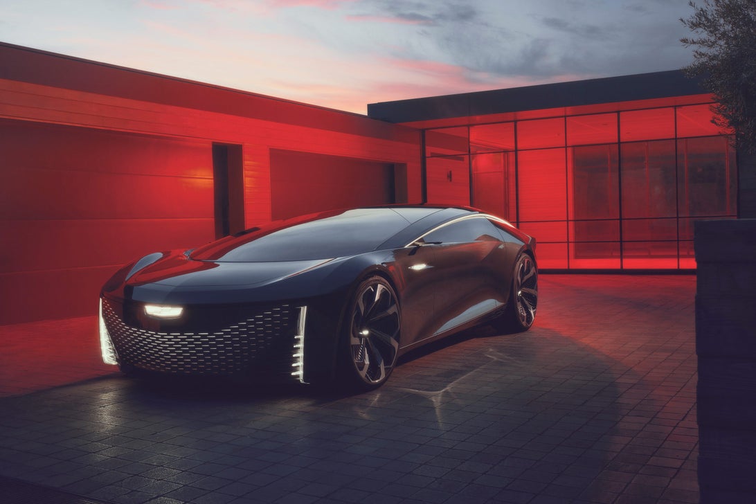كاديلاك تكشف عن سيارة “إينر سبيس” المستقبلية الفاخرة