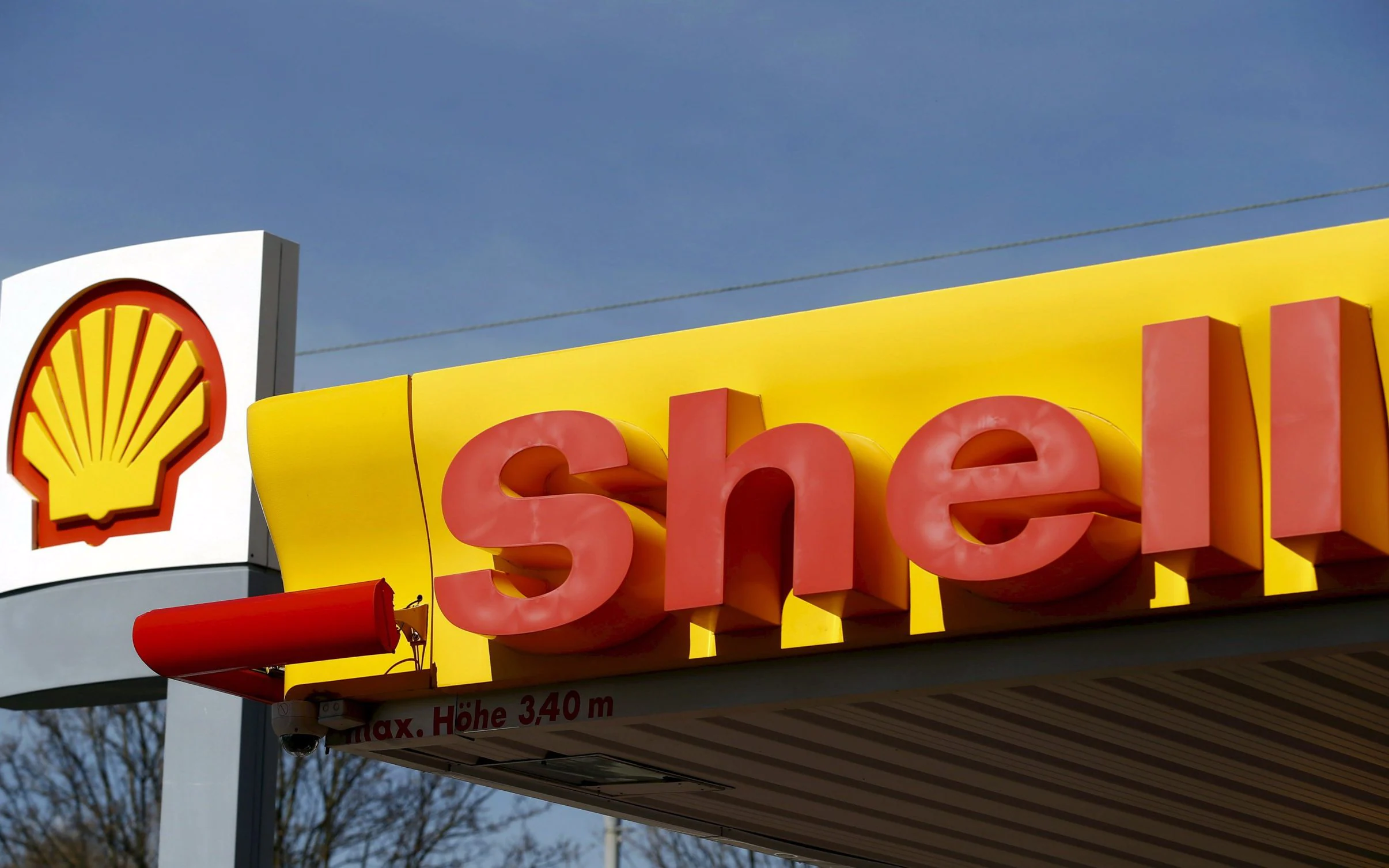 شركة Shell تدافع عن قرار شراء النفط الروسي وتعلن عن تبرعها بالأرباح لأوكرانيا
