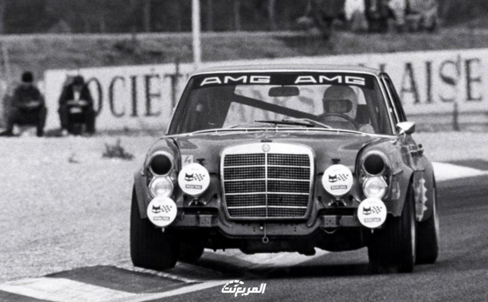 حكايات في عالم السيارات.. "AMG معجزة دايملر بنز" بدأت داخل طاحونة قديمة وحققت نجاحات ساحقة في عالم السرعة على مدار 45 عامًا 6