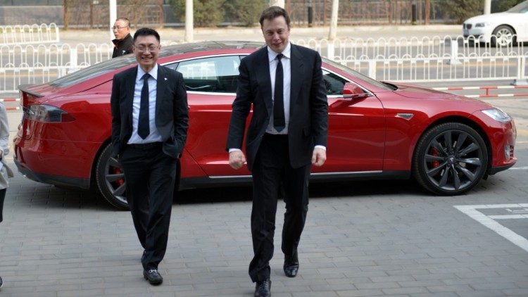 ايلون ماسك قد يختار رئيس تيسلا الصين لمنصب المدير العالمي للشركة 1