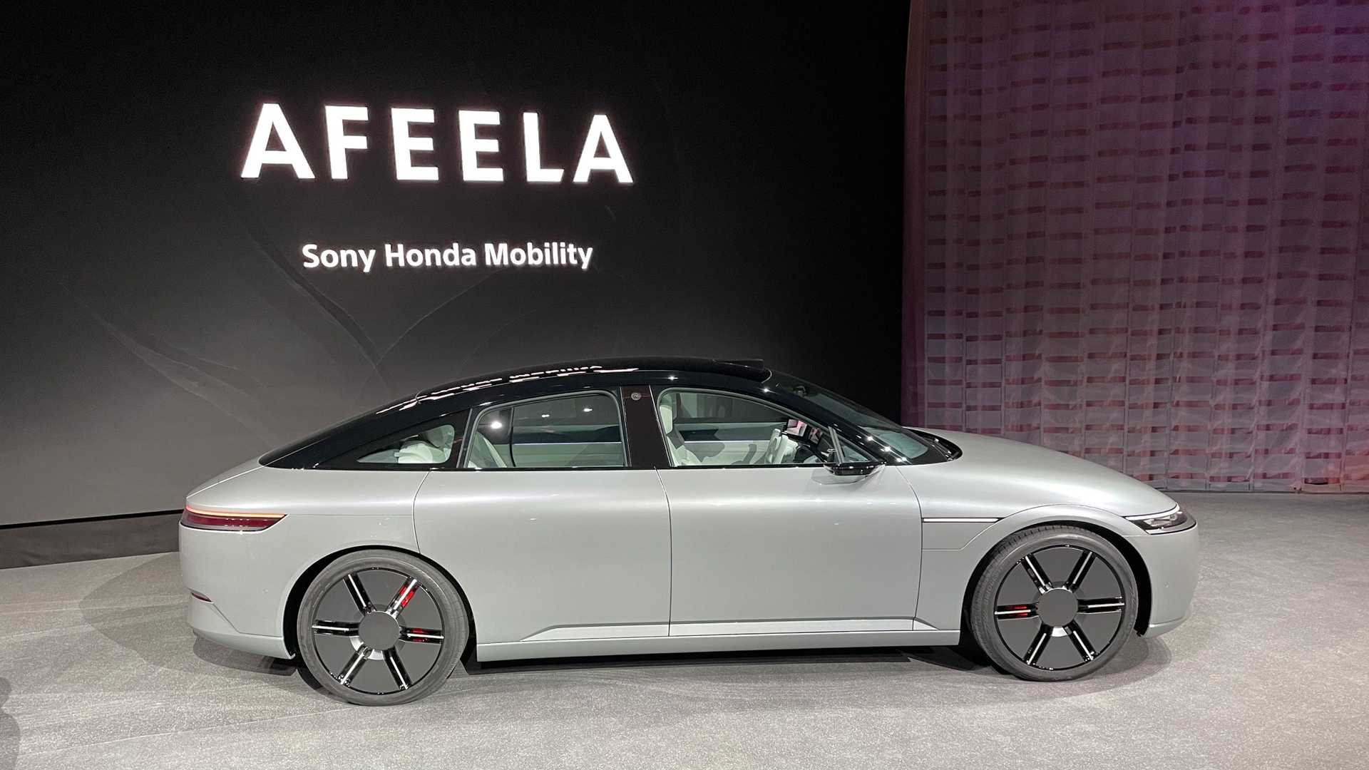 سوني تطلق علامتها التجارية الجديدة للسيارات رسمياً بالتعاون مع هوندا 4