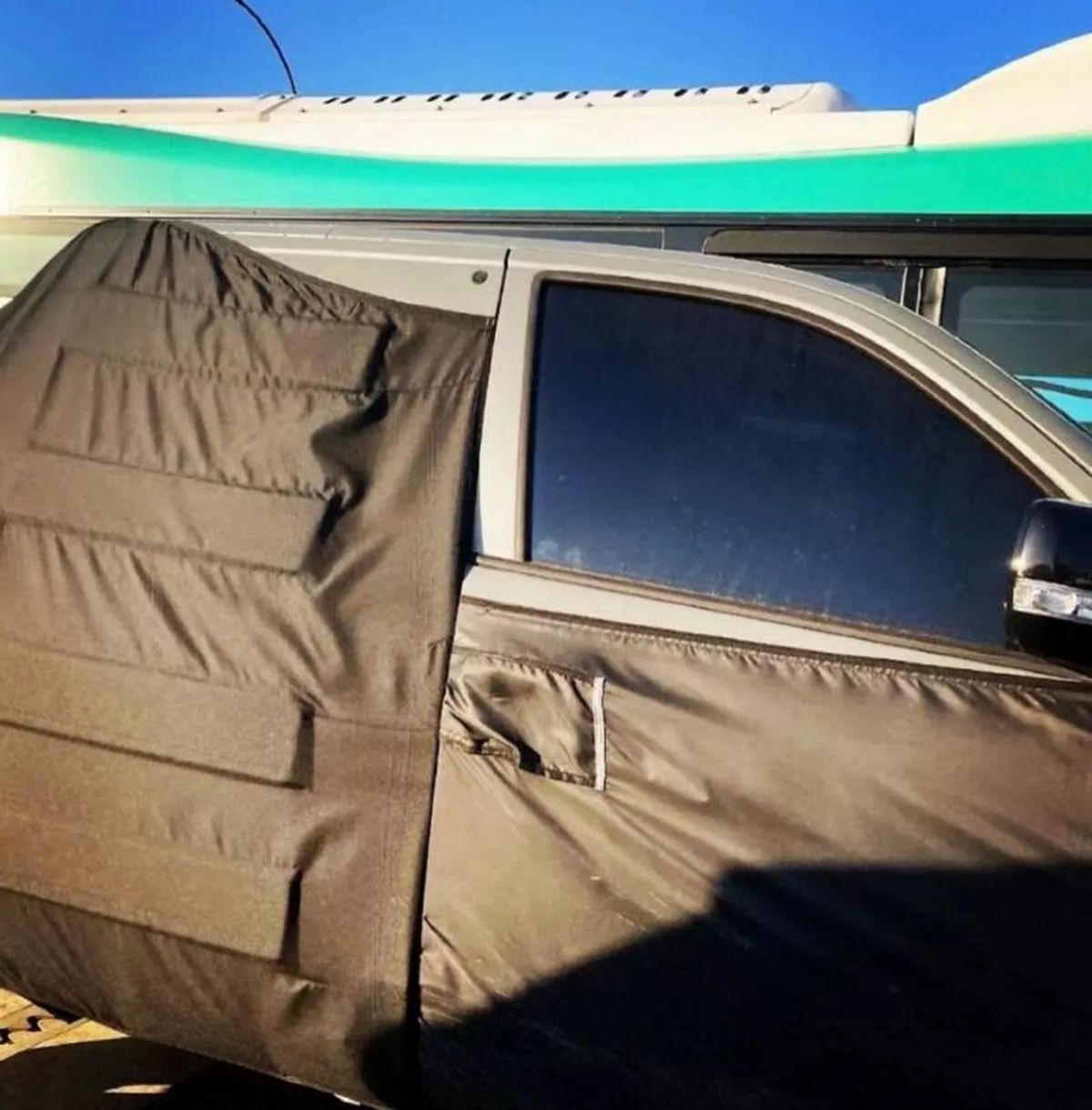 شاحنة كيا بيك أب الجديدة كلياً تظهر أثناء اختبارها بتصميم مستوحى من موهافي SUV 25