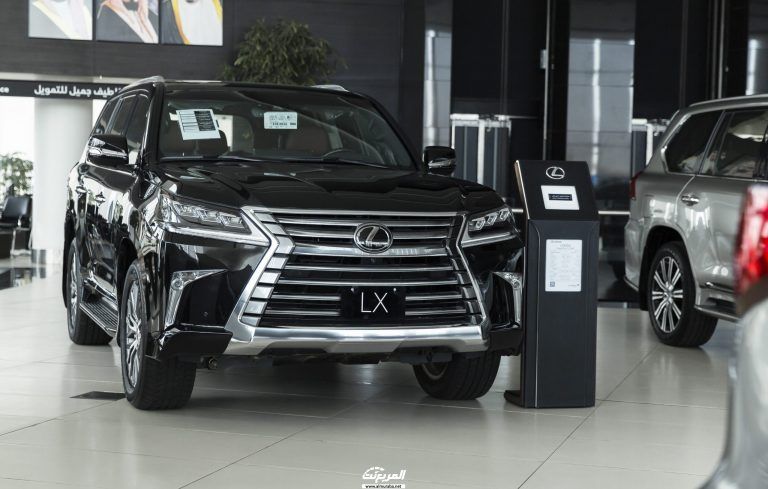 ما هو سعر لكزس lx 2020 للبيع في سوق السيارات المستعملة بالسعودية؟ 2