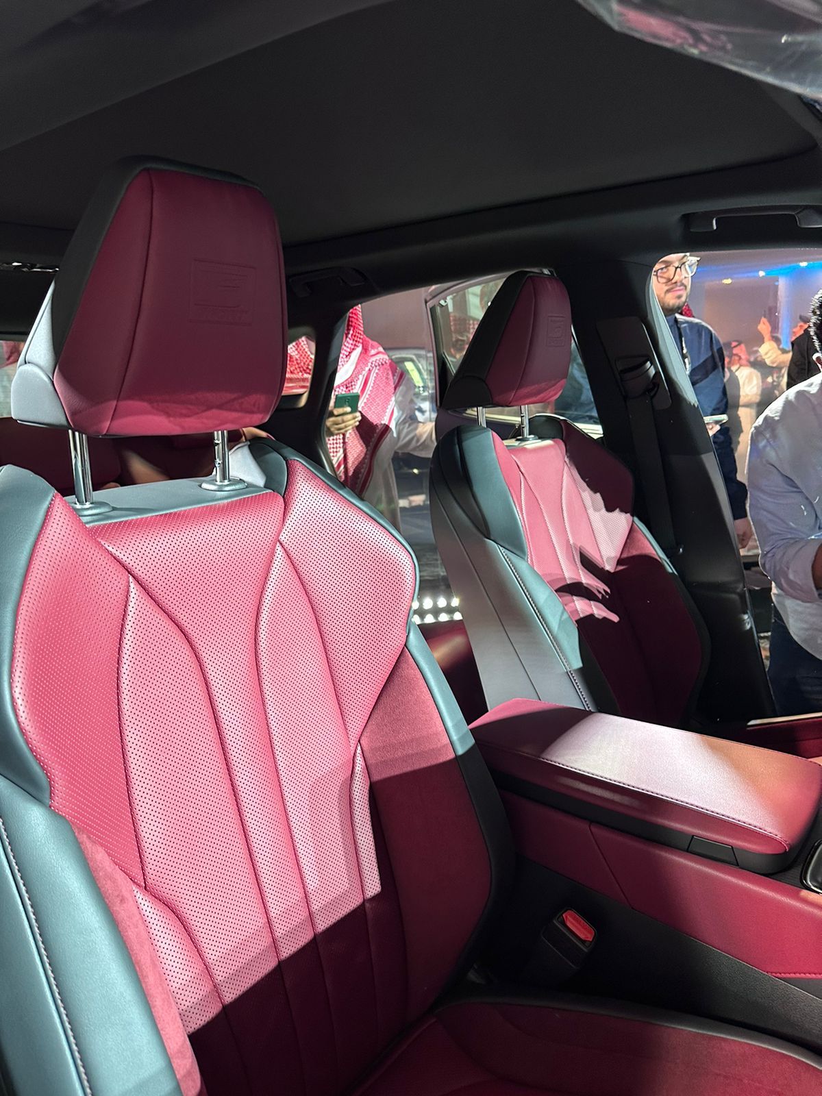 صور سيارة لكزس RX 2023 في السعودية وأبرز ما يُميز السيارة الفاخرة 10