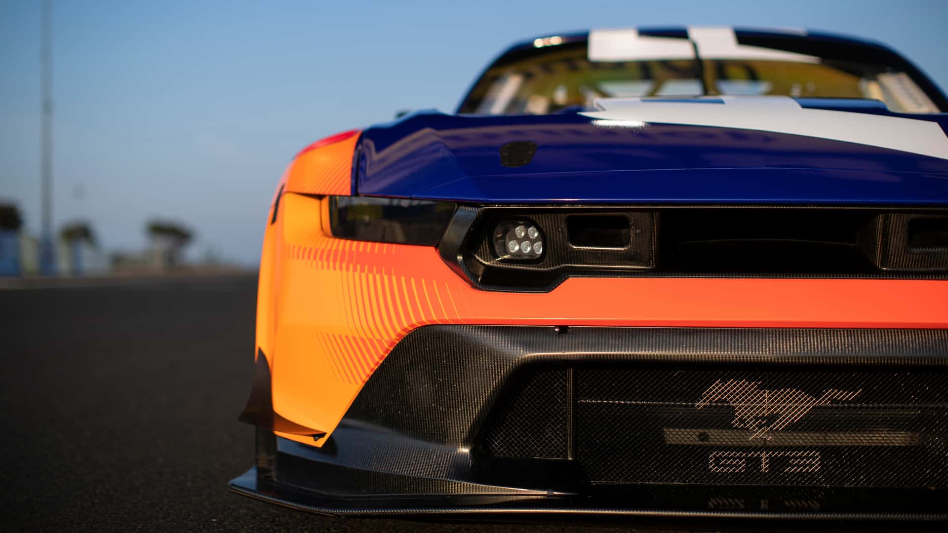 فورد تكشف عن موستنج GT3 الجديدة بتعديلات حصرية للمشاركة في سباق لومان للتحمل 26