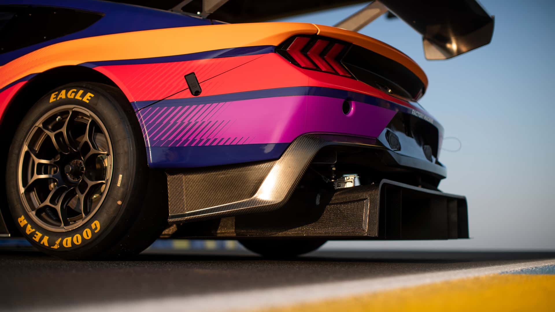 فورد تكشف عن موستنج GT3 الجديدة بتعديلات حصرية للمشاركة في سباق لومان للتحمل 94