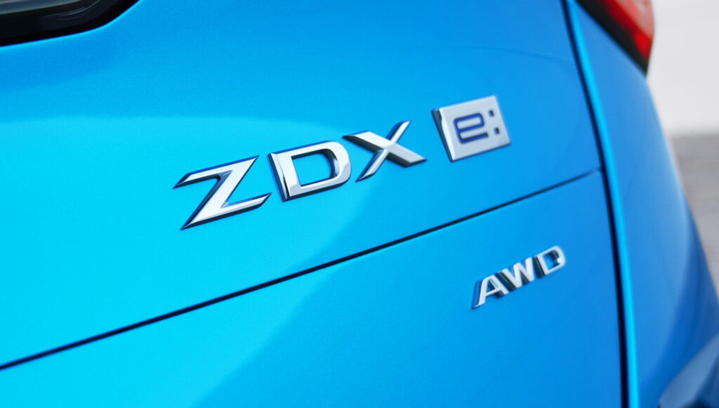 علامة هوندا الفاخرة اكيورا تكشف عن ZDX الكهربائية الجديدة كلياً بقوة تصل إلى 500 حصان! 7