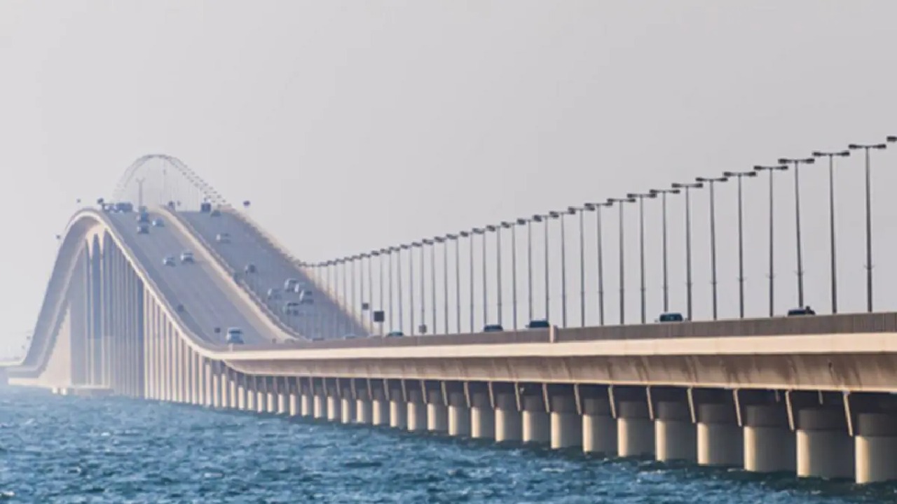 "مؤسسة جسر الملك فهد" توضح إجراءات مغادرة المقيمين للبحرين  1
