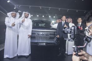 الجبر تدشن سيارة JMC الجديدة كلياً جراند أفينيو في السوق السعودي