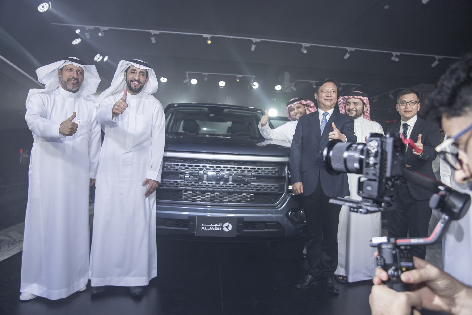الجبر تدشن سيارة JMC الجديدة كلياً جراند أفينيو في السوق السعودي 1