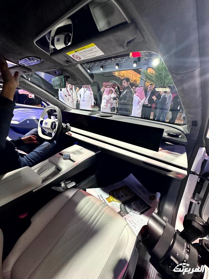 جيلي الوعلان تستعرض لأول مرة الطرازات الجديدة والهوية الجديدة في معرض الرياض للسيارات 85