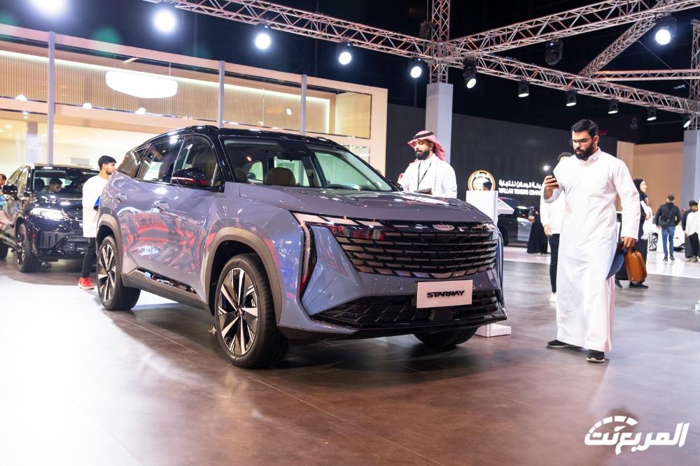 جيلي في معرض الرياض تكشف عن طراز كهربائي وآخر يعمل بالميثانول وسيارة سيدان متوسطة الحجم 124