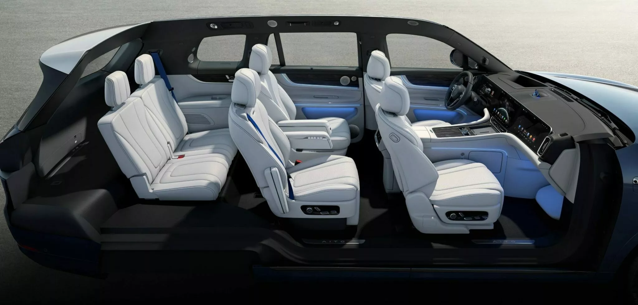 شركة هواوي تكشف عن سيارة SUV كهربائية فاخرة بشاشة سينمائية وقوة 530 حصان 15