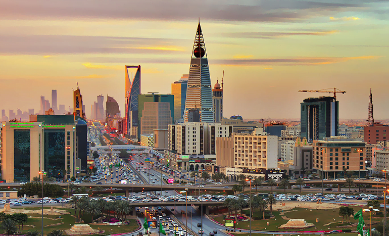 "أمانة الرياض" توقع اتفاقية لتشغيل مواقف ذكية للسيارات..للحد من الوقوف العشوائي 15