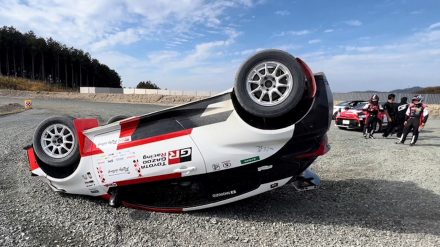 رئيس تويوتا يتعرض لحادث أثناء اختبار GR يارس على مضمار سباقات