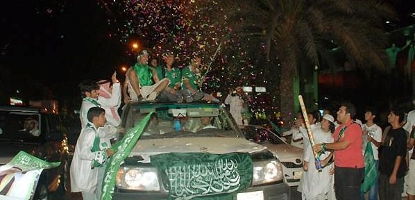 "مرور الرياض" يقوم باستئجار سيارات لرصد مخالفات اليوم الوطني! 1
