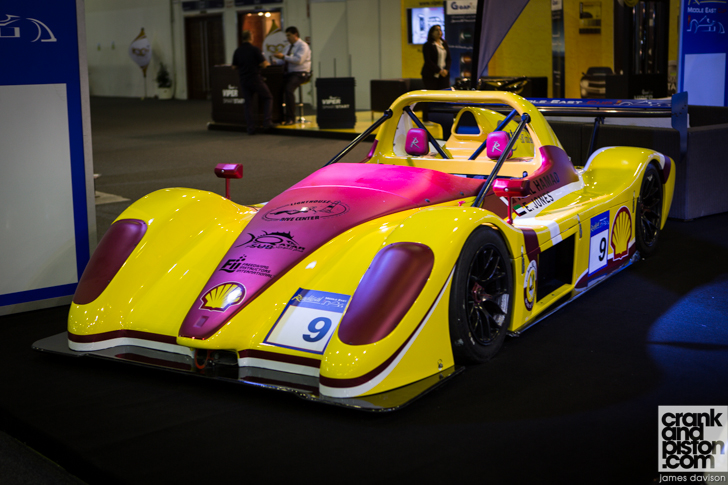 " بالصور" 17 سيارة عالمية عرضت لأول مرة في معرض دبي للسيارات 2013 2