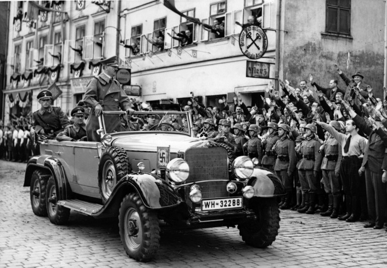 Third Reich - Hitler in Sudetenland 1938