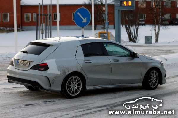 صور تجسسية لسيارة مرسيدس Mercedes Takes CLA وهي تخضع للاختبار في السويد 3