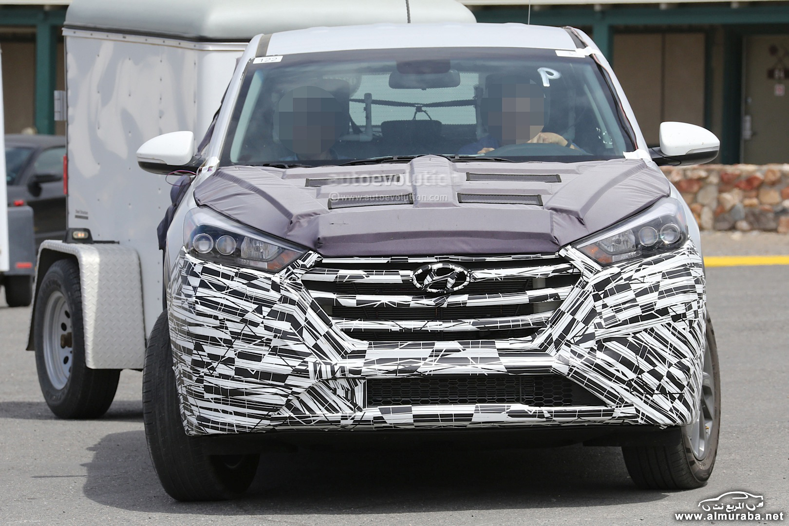 all-new-2016-hyundai-tucson-spied-with-less-camouflage-in-america-photo-gallery_3