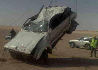 “فيديو وصور” سقوط سيارة عائلية داخل بئر في السعودية