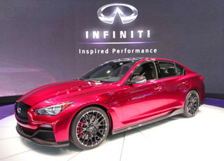 انفينيتي تعلن عن مزيداً من التفاصيل حول مفهوم كيو 50 الجديدة Infiniti Q50