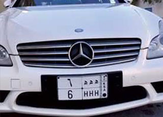 “صورة” مواطن يرفض بيع لوحة سيارته المميزة ب1,5 مليون ريال سعودي