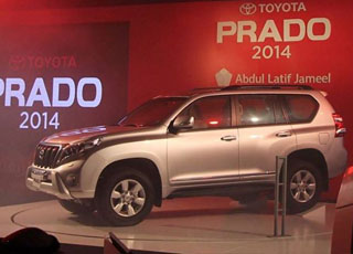 "بالصور" تدشين برادو 2014 تويوتا الجديدة كلياً بألوان وتطويرات جديدة Toyota Prado 2014 9