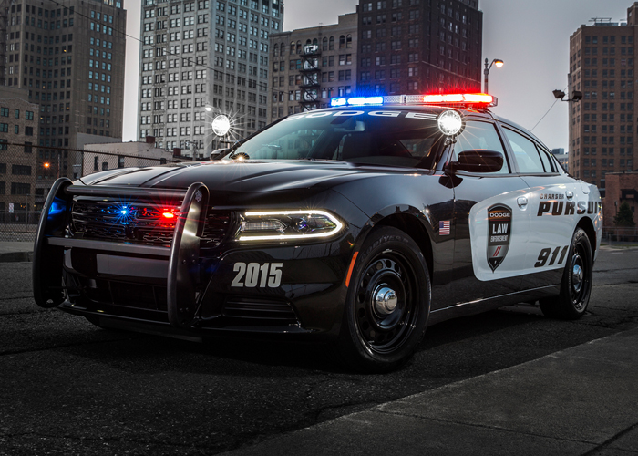 “بالصور” دودج تشارجر 2015 البوليسية المخصصة لـ”المطاردات” Dodge Charger