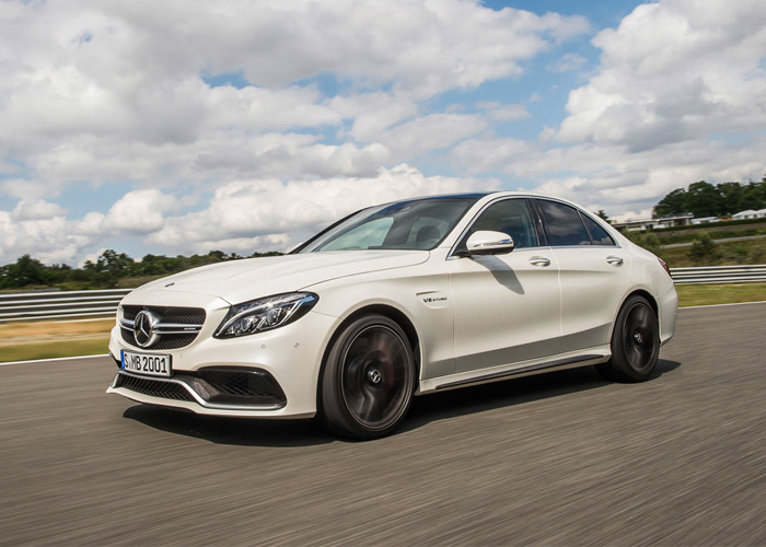 مرسيدس سي 63 ايه ام جي 2015 الجديدة “صور ومواصفات” Mercedes-Benz C63 AMG