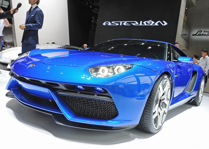 لامبورجيني استريون 2015 الجديدة كلياً تنكشف رسمياً "صور ومواصفات" Lamborghini Asterion 1