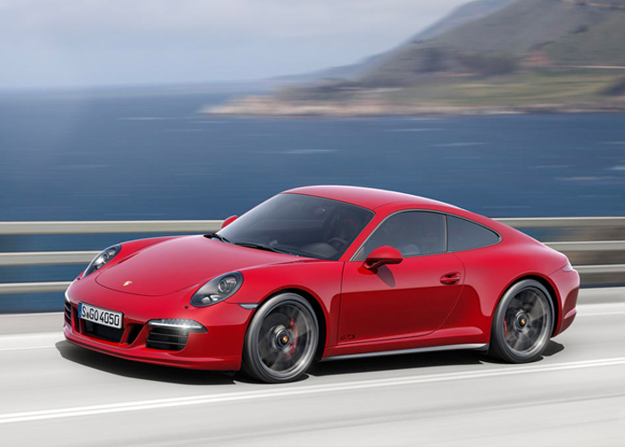 بورش تعلن عن بورش كاريرا 911 GTS الجديدة لعام 2015 مع الأسعار Porsche Carrera