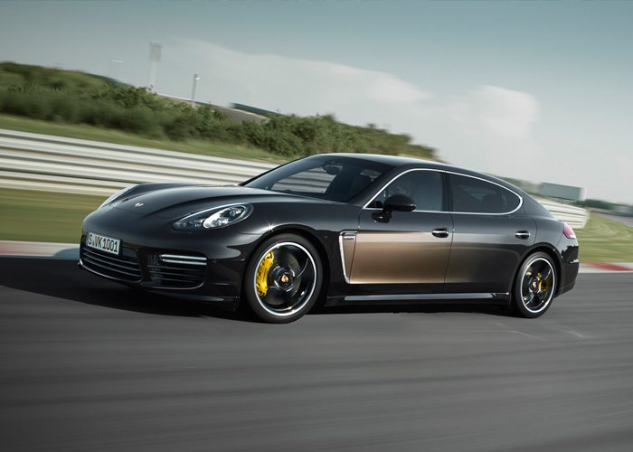 "بالصور" بورش تطلق اصدار خاص من بانميرا 2015 لتكون أفخم نسخة Porsche Panamera 6