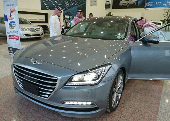 “صور” هيونداي جينيسس 2015 الجديدة كلياً تصل الى مدينة الرياض رسمياً Hyundai Genesis