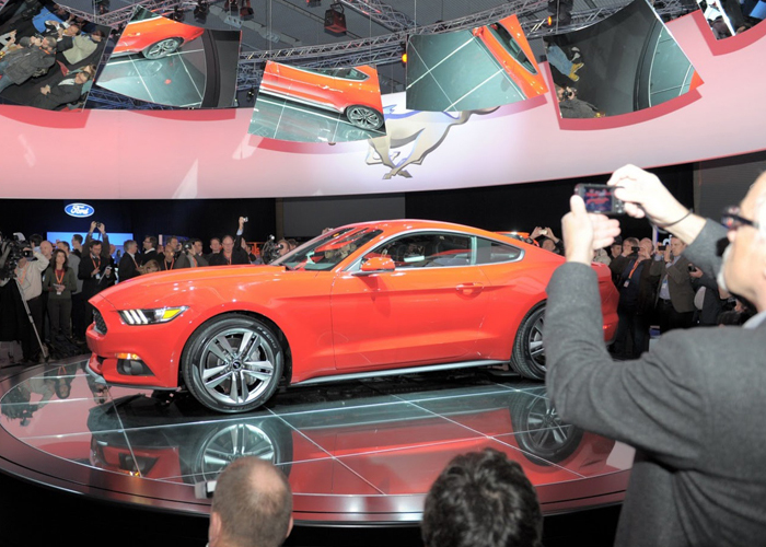 تسريب اسعار فورد موستنج 2015 الجديدة ومواصفاتها على الانترنت Ford Mustang