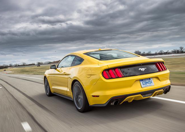 “تقرير” فورد موستنج 2015 الجديدة بمحرك إكوبوست 2.3 لتر Ford Mustang