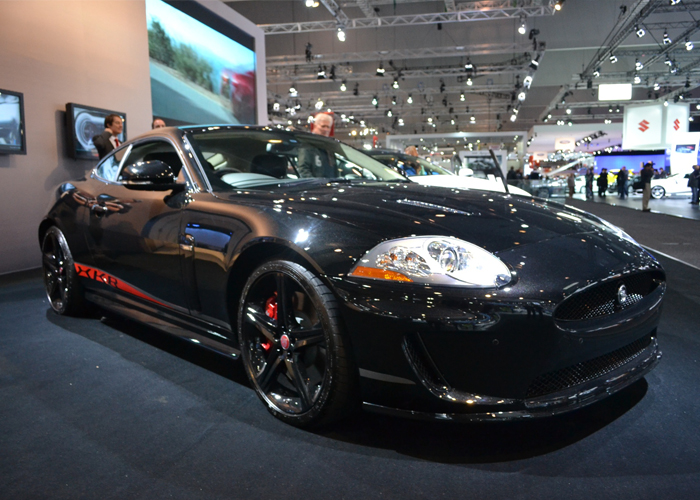 عرض النسخة الوحيدة في العالم من جاكوار جاغ للبيع بسعر خيالي Jaguar BlackJag