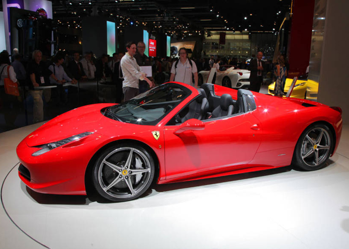 اسعار فيراري 458 في السعودية والامارات + المواصفات Ferrari 458 2