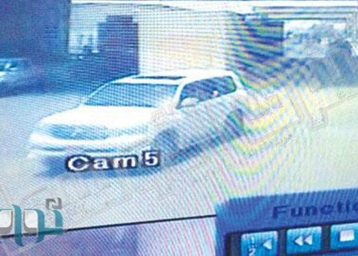 "صورة" شاهد سيارة المعتدين الستة في حادثة شرورة قبل هجومهم على منفذ الوديعة‬ 5